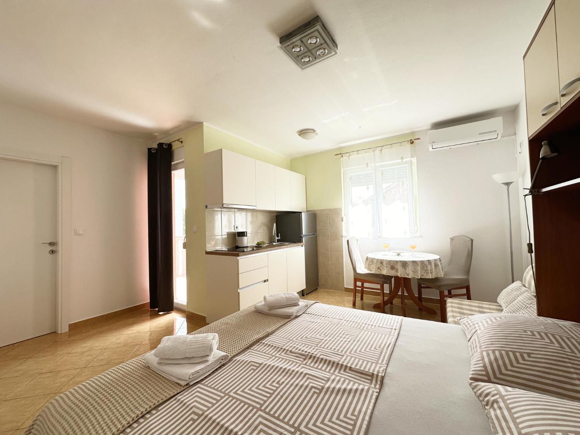 Apartments Villa Miranda Водице Экстерьер фото